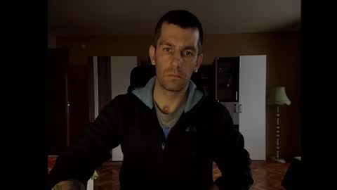 Snapshot of blue_eyed_wolf chatting on 01.15.25 Runaway online show from 01.15.25