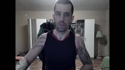 Snapshot of blue_eyed_wolf chatting on 02.02.25 Runaway online show from 02.02.25