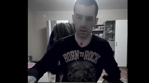 Snapshot of blue_eyed_wolf chatting on 02.13.26 Runaway online show from 02.13.26