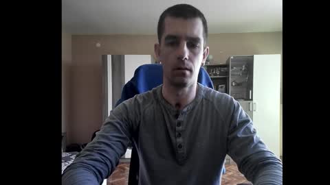 Snapshot of blue_eyed_wolf chatting on 02.19.26 Runaway online show from 02.19.26