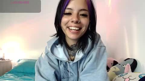 Alice bleu for friends  online show from 12.10.24