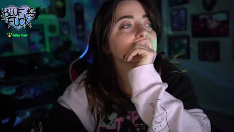 Blue online show from 01.03.25