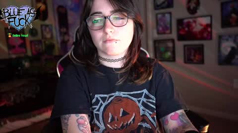 Blue online show from 01.11.25