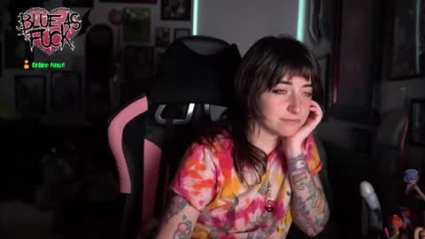 Blue online show from 10.22.25