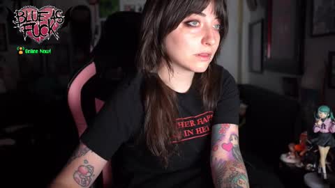 Blue online show from 12.02.25