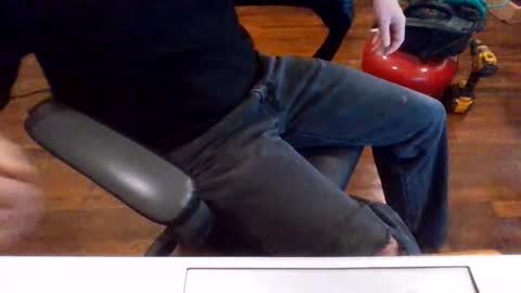 Snapshot of bluecollar_smalldick chatting on 05.25.26 bluecollar_smalldick online show from 05.25.26
