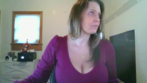 BlueEyedDDVixen online show from 01.19.26
