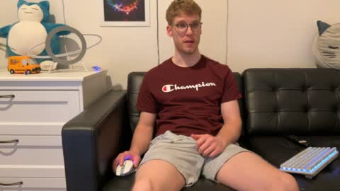 blueeyedtallguy online show from 01.08.25