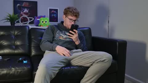 blueeyedtallguy online show from 10.11.25