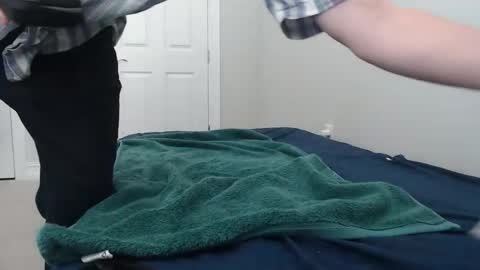 blue eyed twink online show from 03.22.26