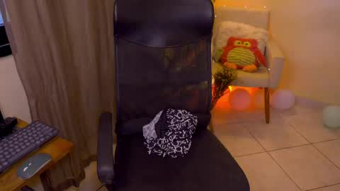 FLORAA online show from 04.15.26