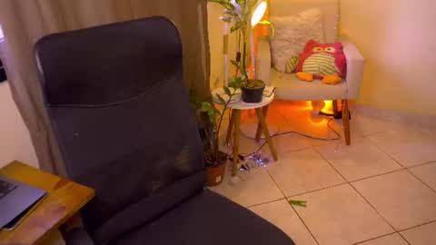 FLORAA online show from 06.12.26