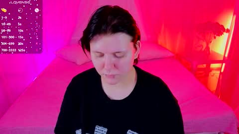 Hi my name is Lunaray online show from 11.27.25