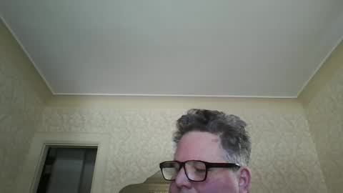 bluemoose70 online show from 01.10.25