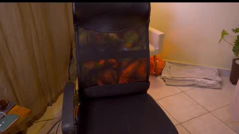 FLORAA online show from 10.15.25