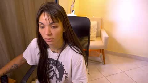 FLORAA online show from 02.06.26