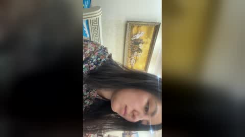 Snapshot of bluesilk_sins chatting on 12.17.25 bluesilk_sins online show from 12.17.25