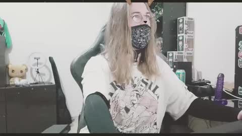 Blue online show from 12.17.25