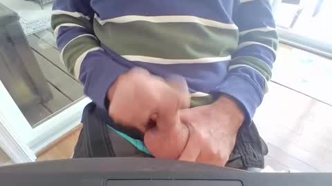 Snapshot of bluespycy chatting on 01.11.25 bluespycy online show from 01.11.25