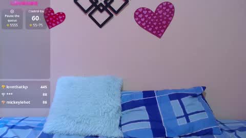 Violette 3 online show from 03.08.25