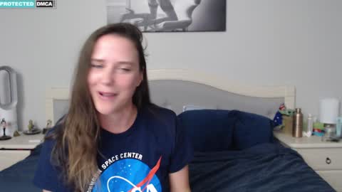 Stacey online show from 09.18.25