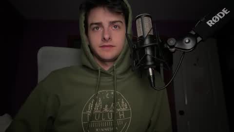 Snapshot of bluskyzz chatting on 01.12.26 BluSky online show from 01.12.26