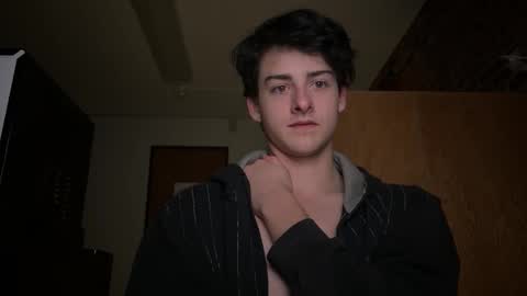 Snapshot of bluskyzz chatting on 01.14.26 BluSky online show from 01.14.26