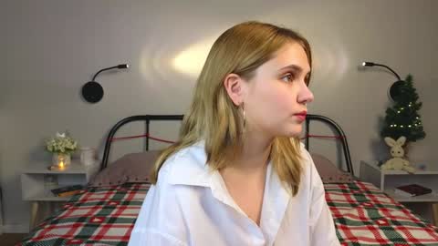 Erica online show from 12.22.24