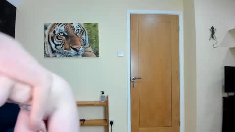 to see lou offline  online show from 12.07.24