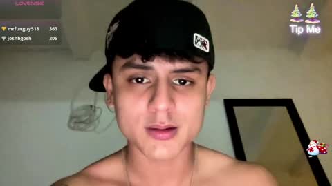 Snapshot of bob_pettersonn chatting on 12.14.24 Bob INDEPENDENT MODEL online show from 12.14.24