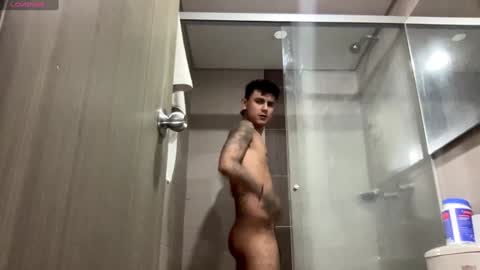 Snapshot of bob_pettersonn chatting on 12.15.24 Bob INDEPENDENT MODEL online show from 12.15.24