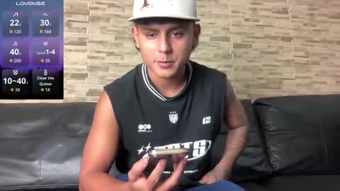 Bob  INDEPENDENT MODEL online show from 02.01.26