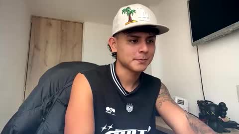 Bob  INDEPENDENT MODEL online show from 03.29.26