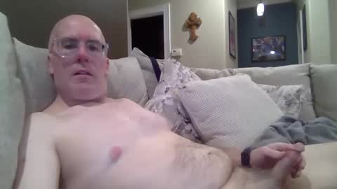 Snapshot of bobblehead31382 chatting on 02.19.26 bobblehead31382 online show from 02.19.26
