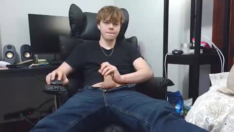 bobby72738 online show from 04.08.26