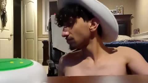 Snapshot of bodyyattiyatti chatting on 02.18.25 Sailorartemis online show from 02.18.25