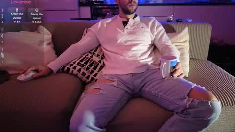 Snapshot of boiteasex chatting on 02.18.26 boiteasex online show from 02.18.26