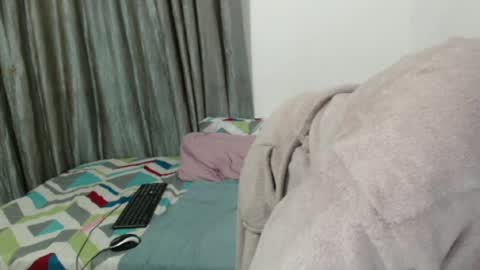 boitylips online show from 06.30.26