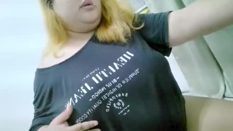 bombastic_darla online show from 09.09.25