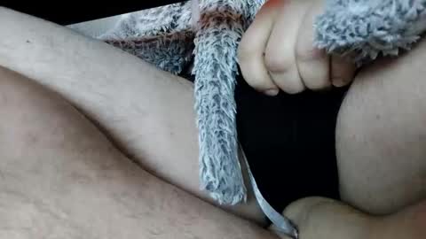 Snapshot of bomberto33 chatting on 01.05.25 Bomberto online show from 01.05.25