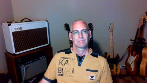 Carl online show from 07.12.26