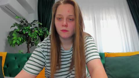 Snapshot of bonnie77777 chatting on 03.03.25 Bonnie online show from 03.03.25