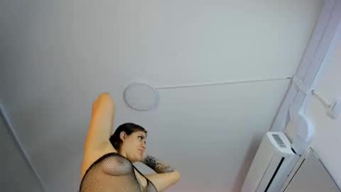 Bonnie  online show from 02.25.25