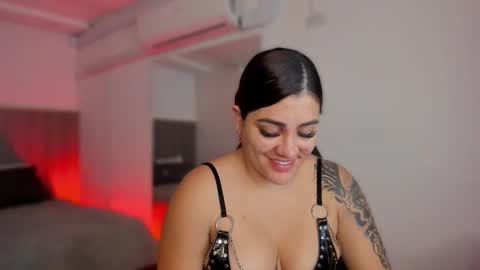 Bonnie  online show from 12.19.25