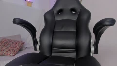   online show from 01.29.25