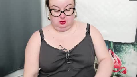 Bonnie online show from 12.21.24