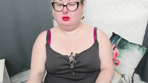 Bonnie online show from 01.05.25