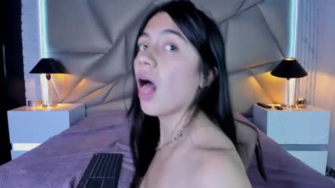 Snapshot of bonny_bonss chatting on 02.27.25 bonny_bonss online show from 02.27.25