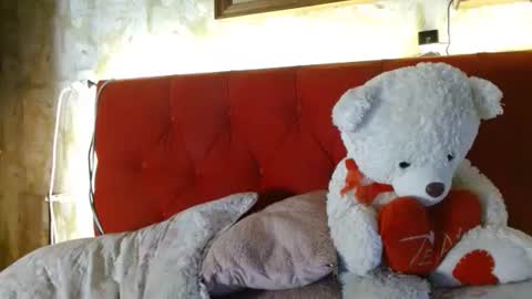 Queen Bon Vivantt online show from 12.03.24