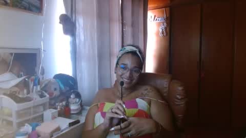 Queen Bon Vivantt online show from 01.21.25